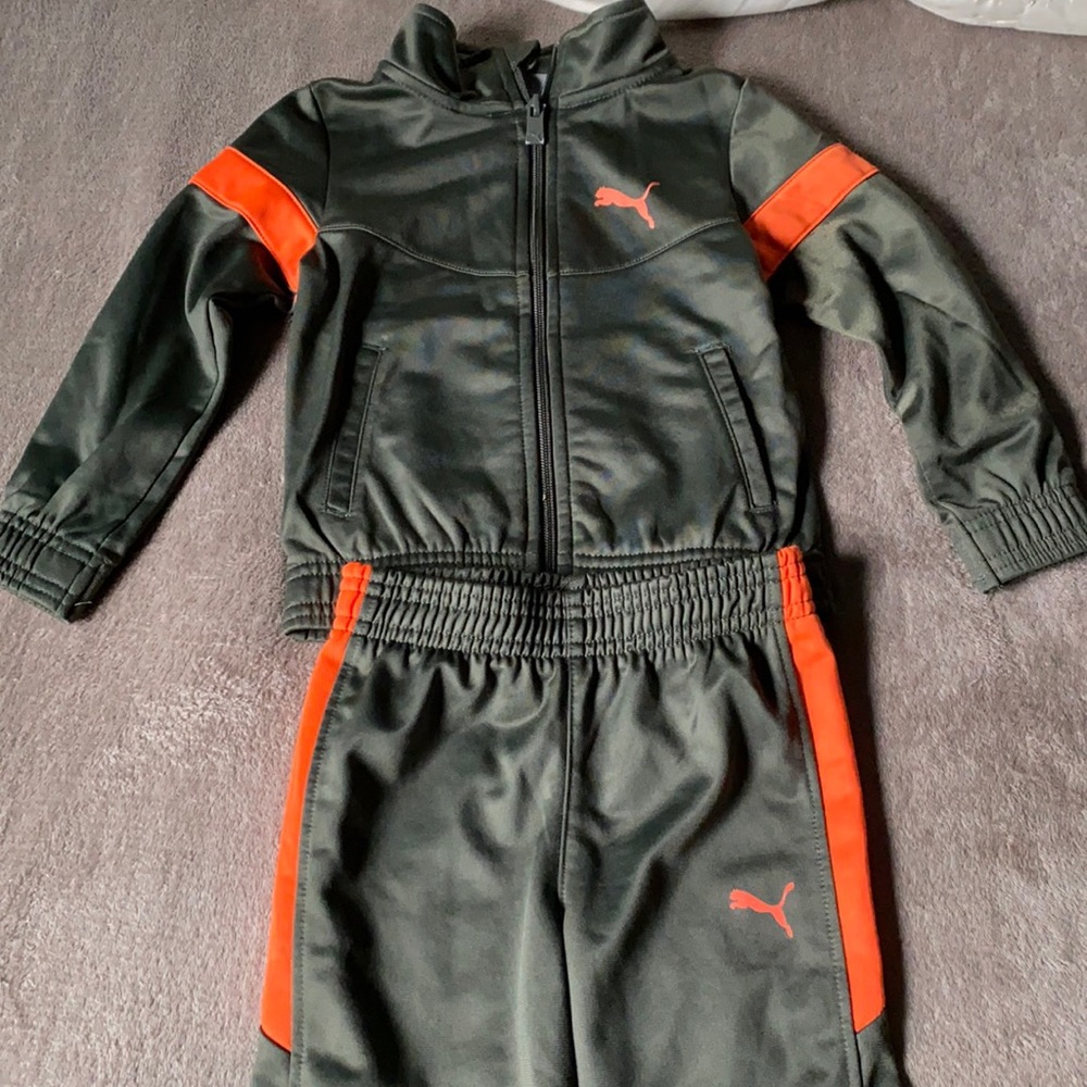 Boys 2T matching Puma set zip up